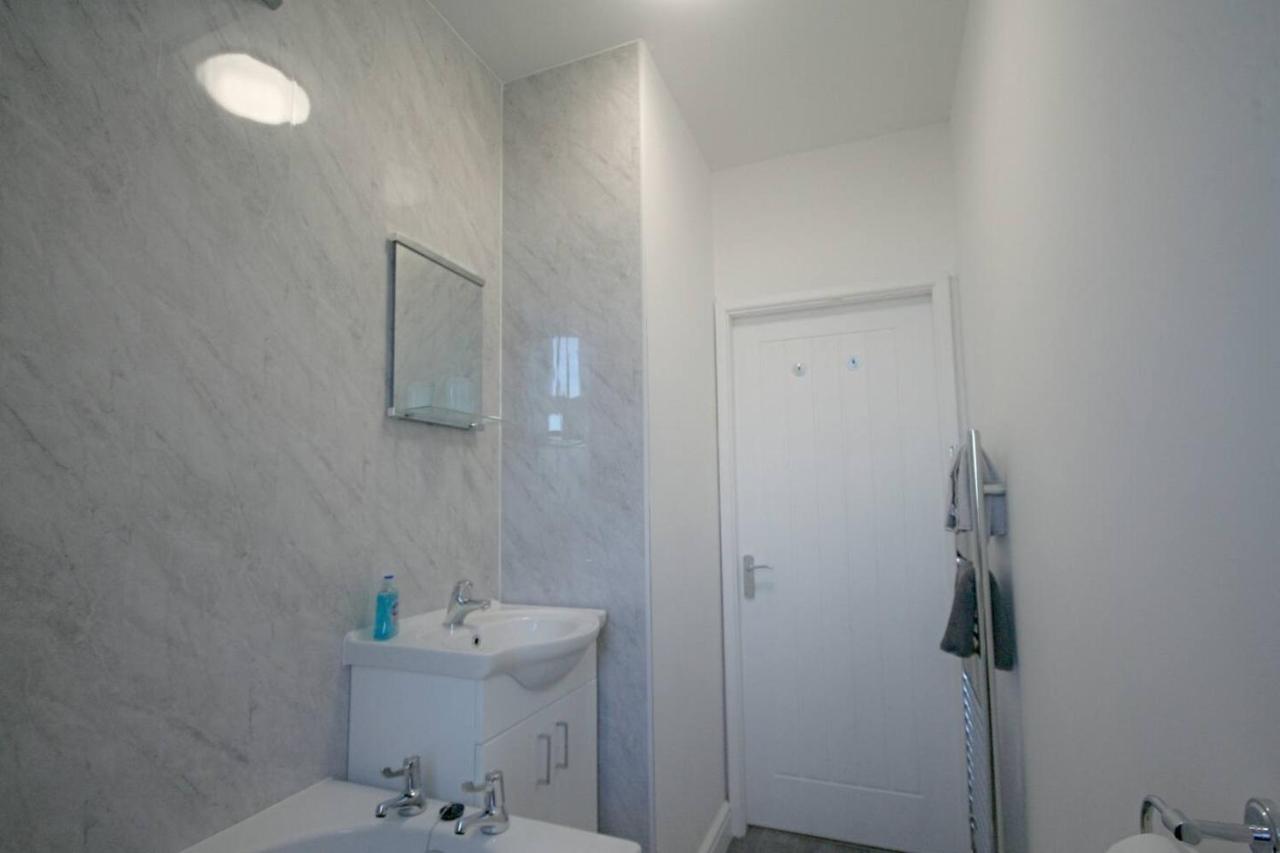 Holiday home Charming 3-bed House In Whitwell Village