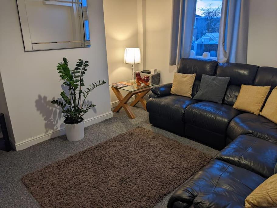Charming 3-bed House In Whitwell Village Holiday home *